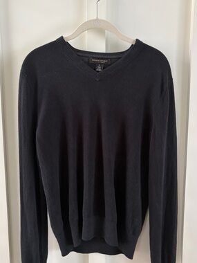 Banana Republic Men’s Silk Cashmere V-Neck Sweater | Black | Size Small